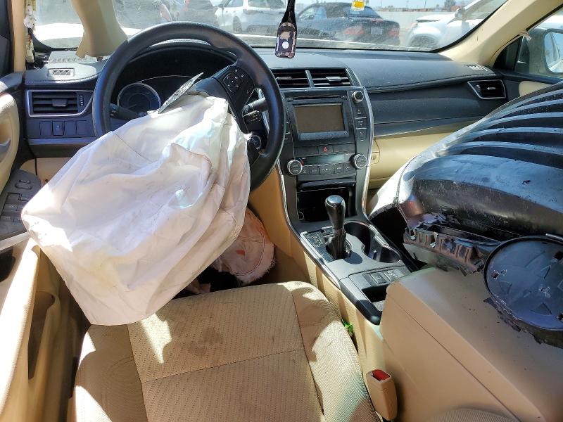 2015 Toyota Camry Hybrid მანქანა იყიდება აუქციონზე, vin: 4T1BD1FK3FU174444, აუქციონის ნომერი: 54303786