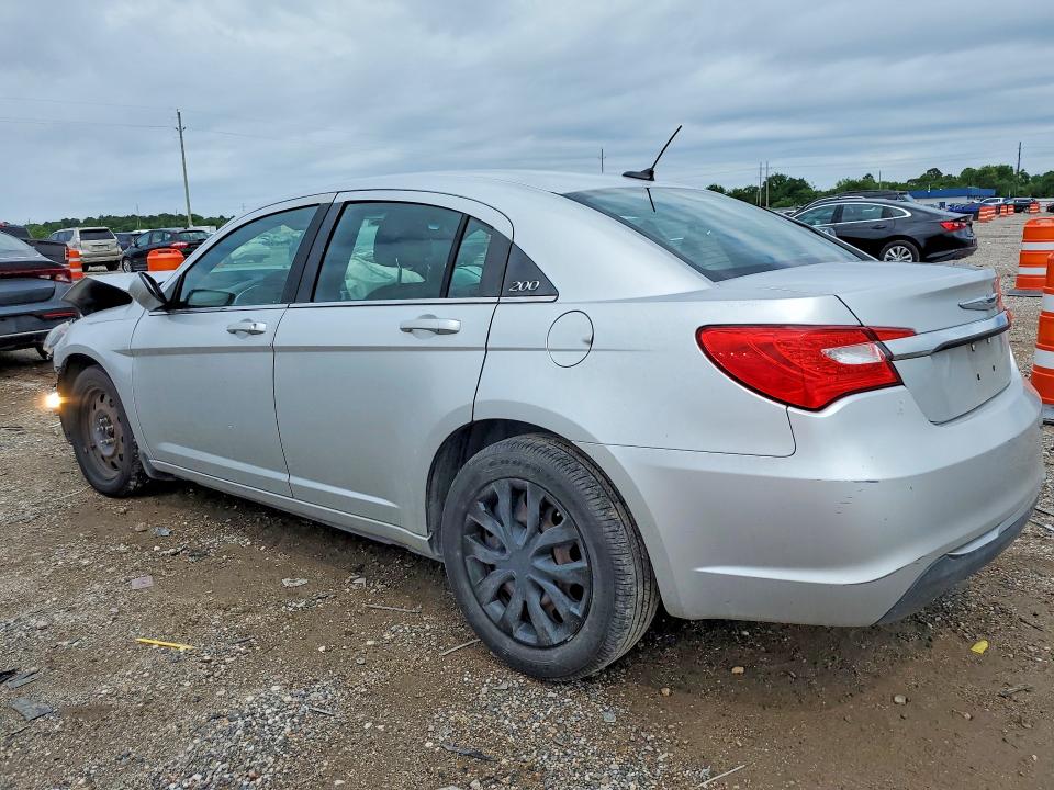 52925346 :رقم المزاد ، 1C3CCBAB9CN101839 vin ، 2012 Chrysler 200 مزاد بيع
