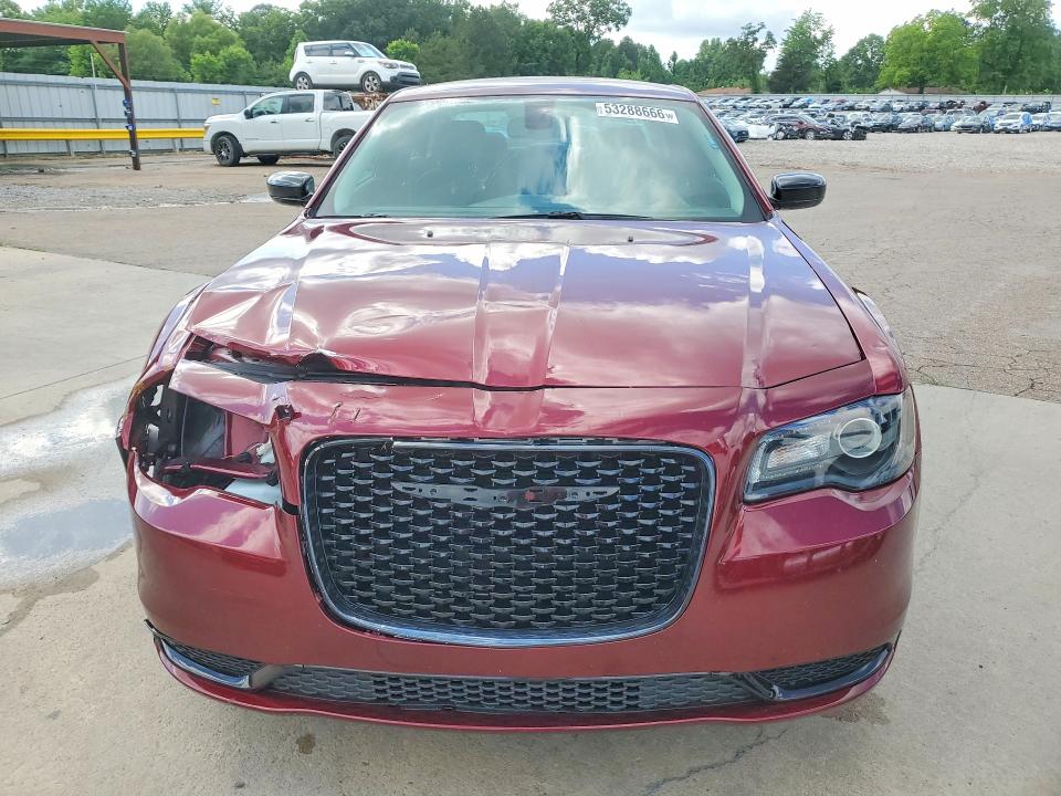 53288666 :رقم المزاد ، 2C3CCAAGXMH509086 vin ، 2021 Chrysler 300 مزاد بيع