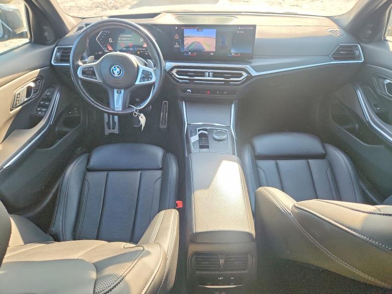 Продажа на аукционе авто 2023 Bmw 330xe, vin: 3MW39FS02P8C91455, номер лота: 53964126
