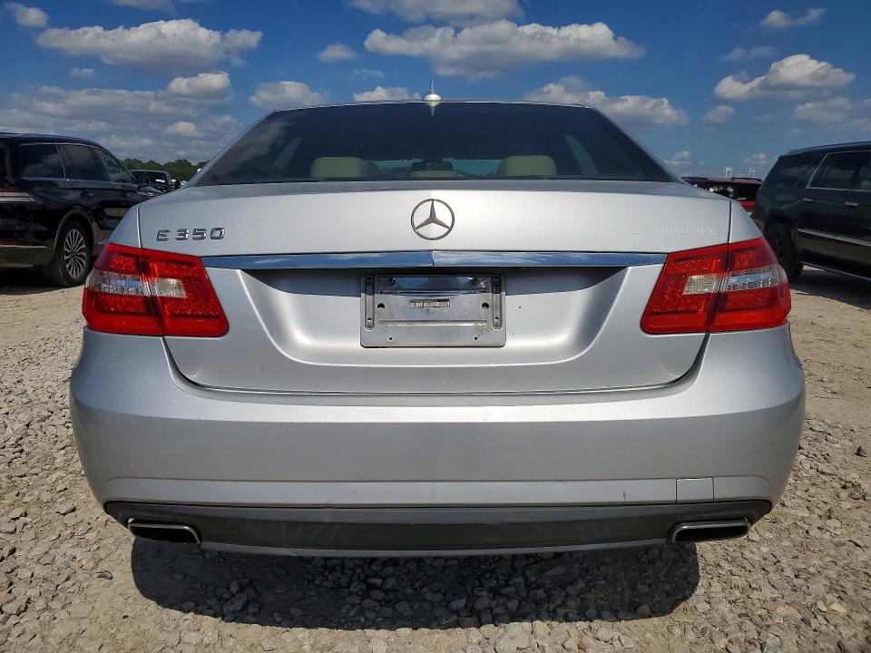 2011 Mercedes-benz E მანქანა იყიდება აუქციონზე, vin: WDDHF5GB4BA456026, აუქციონის ნომერი: 52967636