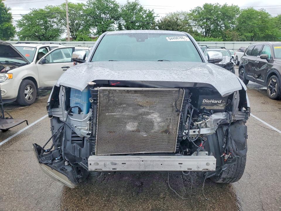 54498786 :رقم المزاد ، 3TMGZ5AN3JM168564 vin ، 2018 Toyota Tacoma مزاد بيع