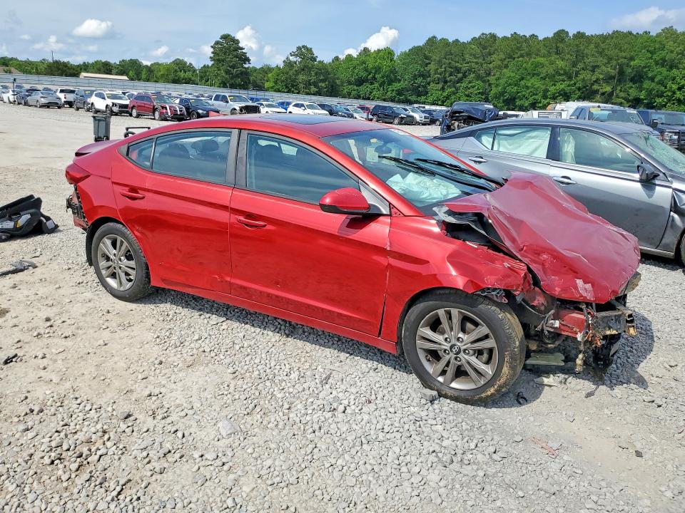 2017 Hyundai Elantra მანქანა იყიდება აუქციონზე, vin: KMHD84LF5HU241232, აუქციონის ნომერი: 54261226