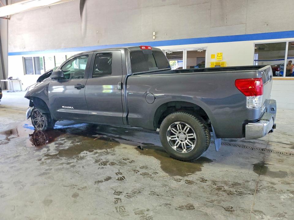 52240906 :رقم المزاد ، 5TFUM5F12BX026192 vin ، 2011 Toyota Tundra مزاد بيع
