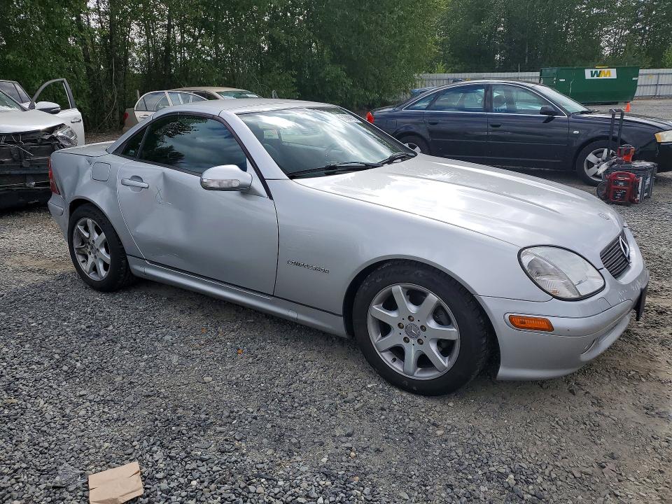 Aukcja sprzedaży 2004 Mercedes-benz Slk, vin: WDBKK49F54F306632, numer aukcji: 53844116