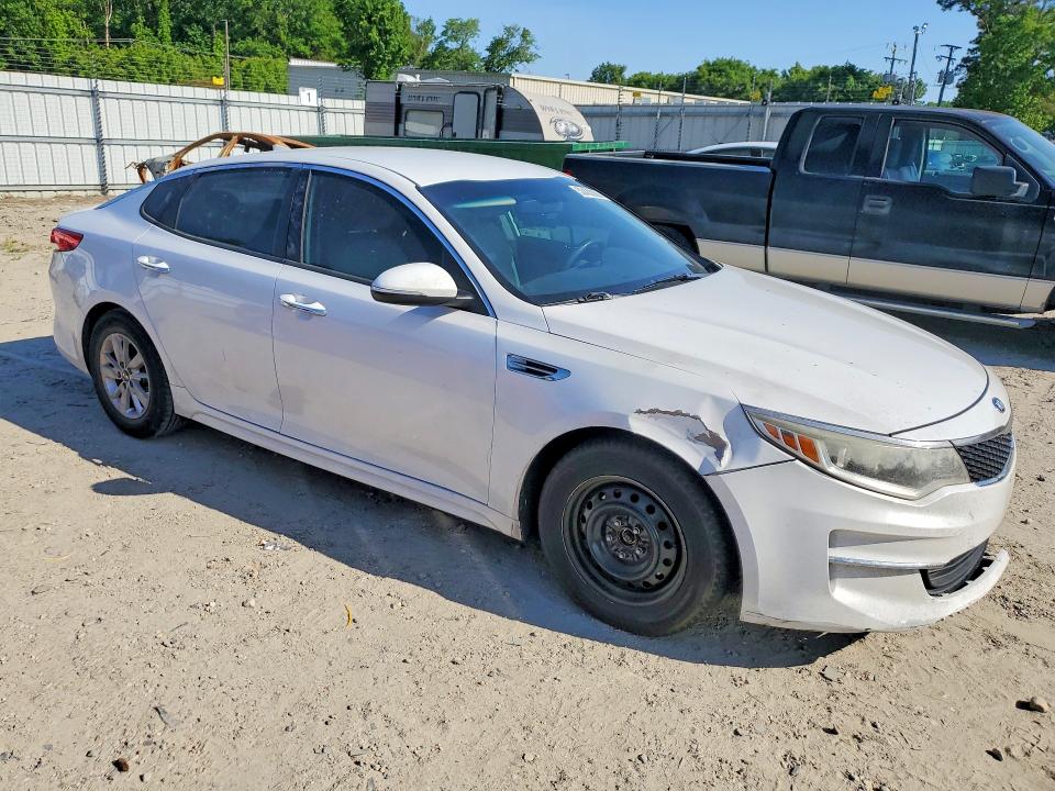 2018 Kia Optima მანქანა იყიდება აუქციონზე, vin: 5XXGT4L3XJG211600, აუქციონის ნომერი: 52432006