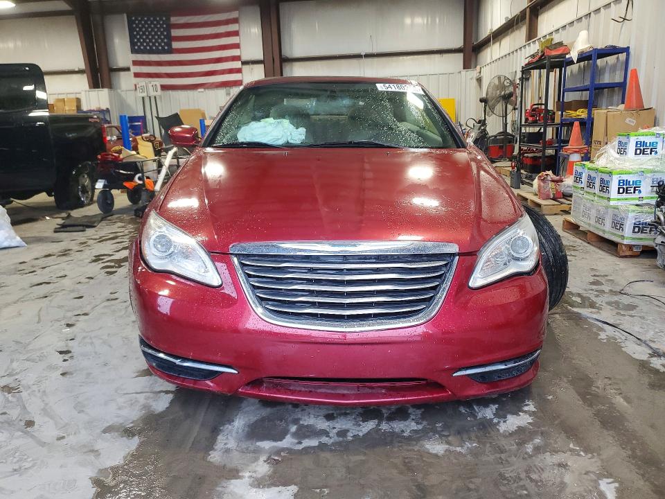 2014 Chrysler 200 მანქანა იყიდება აუქციონზე, vin: 1C3BCBEB6EN115545, აუქციონის ნომერი: 54180256