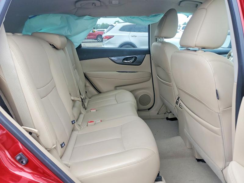 54600376 :رقم المزاد ، 5N1AT2MV2FC877850 vin ، 2015 Nissan Rogue مزاد بيع