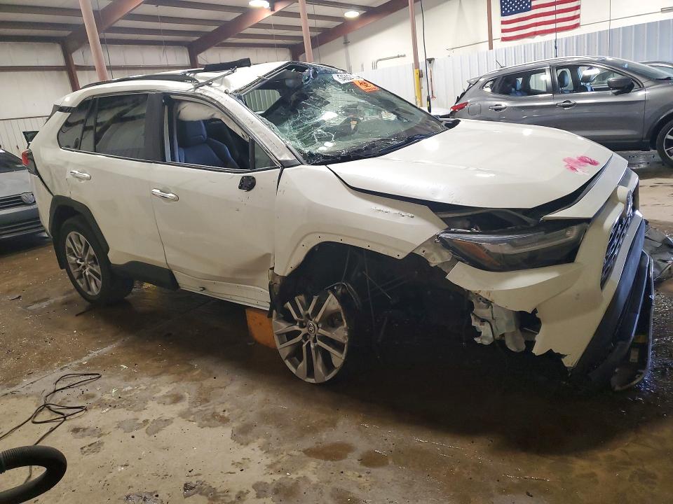 54602186 :رقم المزاد ، 2T3N1RFV2NW323074 vin ، 2022 Toyota Rav4 مزاد بيع