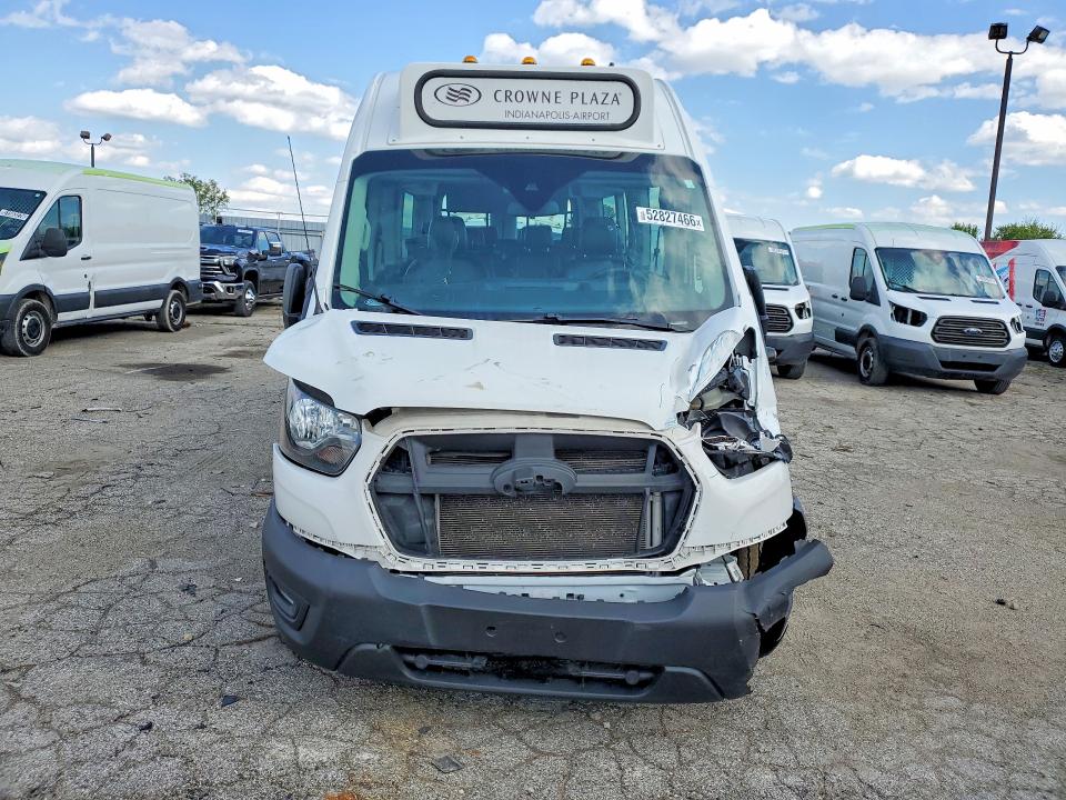 52827466 :رقم المزاد ، 1FBVU4X83LKA54371 vin ، 2020 Ford Transit مزاد بيع