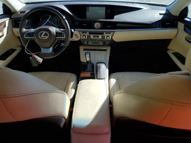 53448666 :رقم المزاد ، 58ABK1GG7JU090578 vin ، 2018 Lexus Es مزاد بيع