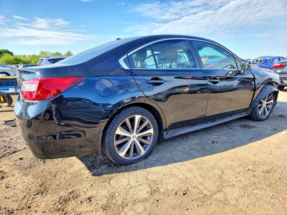 52529866 :رقم المزاد ، 4S3BNBN68F3073157 vin ، 2015 Subaru Legacy مزاد بيع