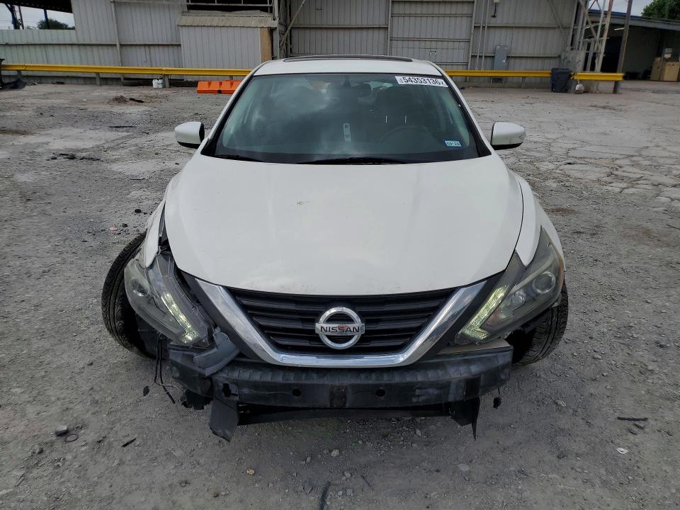 54353136 :رقم المزاد ، 1N4AL3AP3HC180888 vin ، 2017 Nissan Altima مزاد بيع