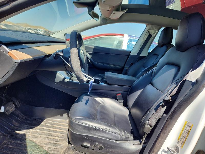 54675566 :رقم المزاد ، 5YJYGDEE8LF011103 vin ، 2020 Tesla Model Y مزاد بيع
