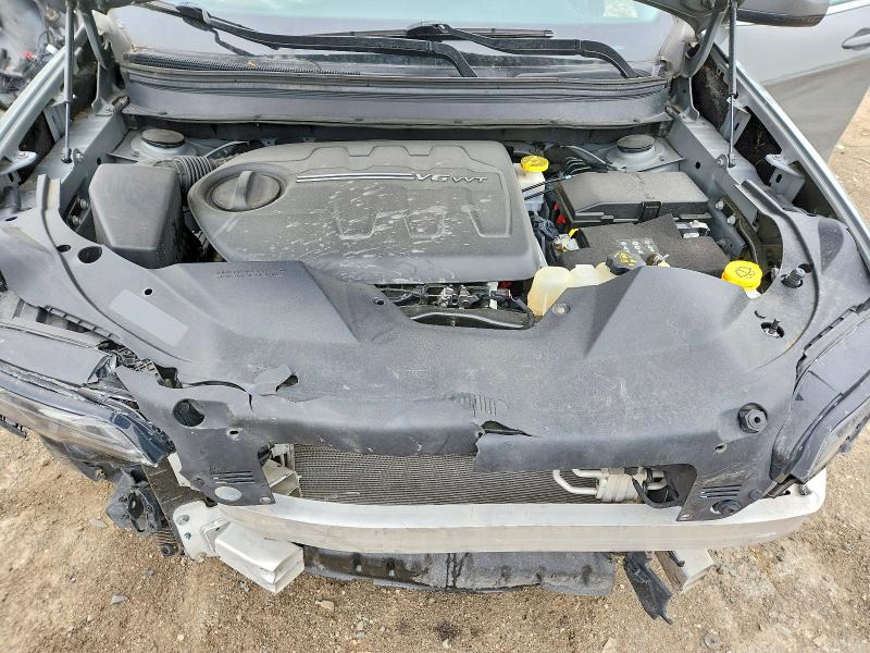 52646106 :رقم المزاد ، 1C4PJMDX8LD544611 vin ، 2020 Jeep Cherokee مزاد بيع