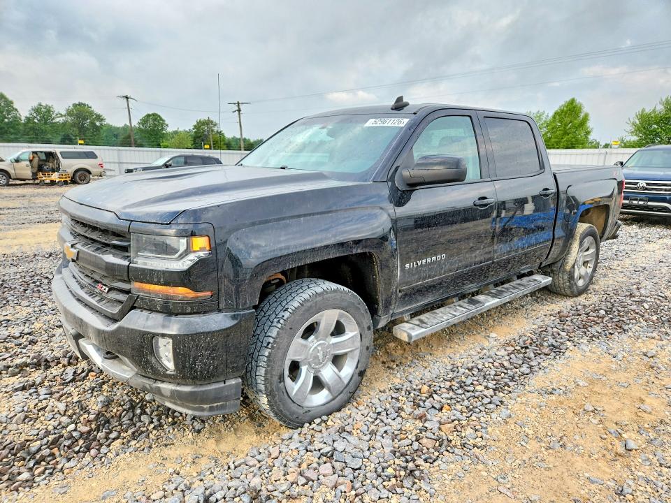 Продажа на аукционе авто 2018 Chevrolet Silverado, vin: 3GCUKREC8JG253812, номер лота: 52961126