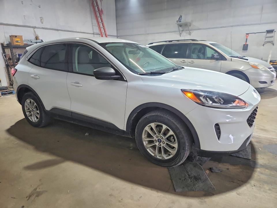 Продаж на аукціоні авто 2022 Ford Escape, vin: 1FMCU9G67NUB09910, номер лоту: 51502486