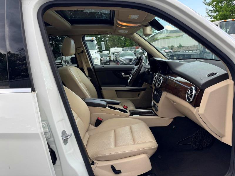 54636896 :رقم المزاد ، WDCGG8JB3EG302089 vin ، 2014 Mercedes-benz Glk مزاد بيع
