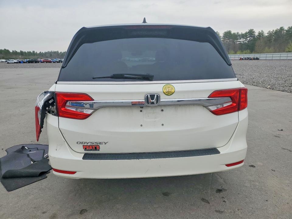 Продаж на аукціоні авто 2018 Honda Odyssey, vin: 5FNRL6H71JB055921, номер лоту: 52576456
