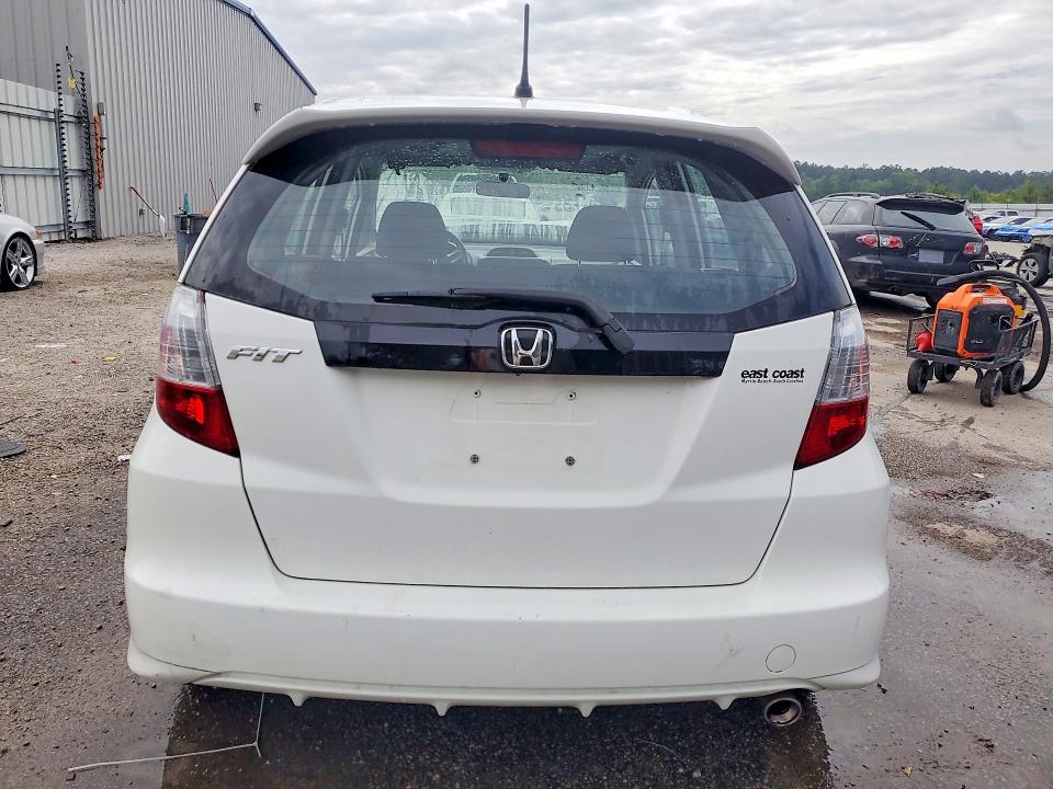 Продажа на аукционе авто 2010 Honda Fit, vin: JHMGE8H4XAC024648, номер лота: 54760006