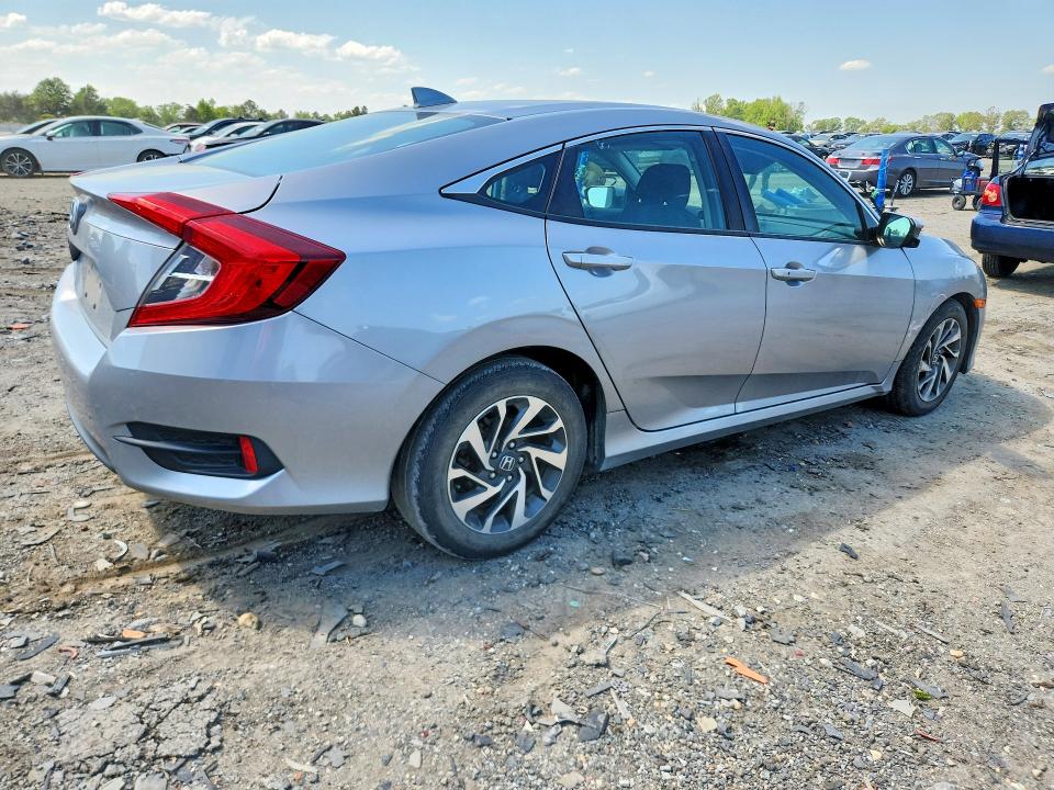 2018 Honda Civic მანქანა იყიდება აუქციონზე, vin: 2HGFC2F76JH520834, აუქციონის ნომერი: 54090966