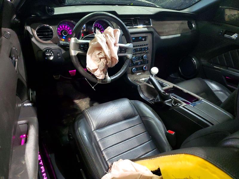 Продаж на аукціоні авто 2014 Ford Mustang, vin: 1ZVBP8CF1E5326142, номер лоту: 52019926