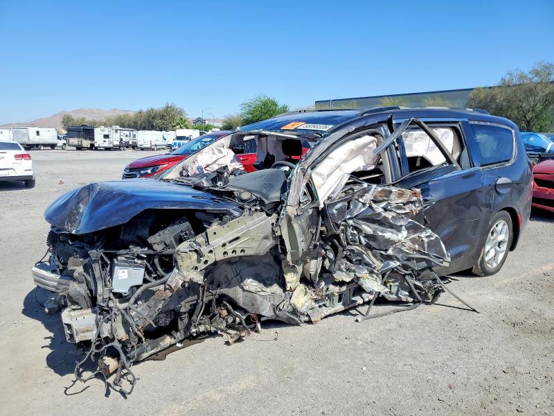 2018 Chrysler Pacifica მანქანა იყიდება აუქციონზე, vin: 2C4RC1FGXJR106178, აუქციონის ნომერი: 55090326