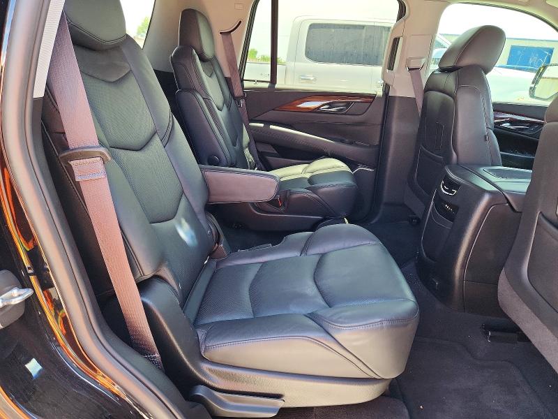 52549986 :رقم المزاد ، 1GYS3BKJ8GR203803 vin ، 2016 Cadillac Escalade مزاد بيع