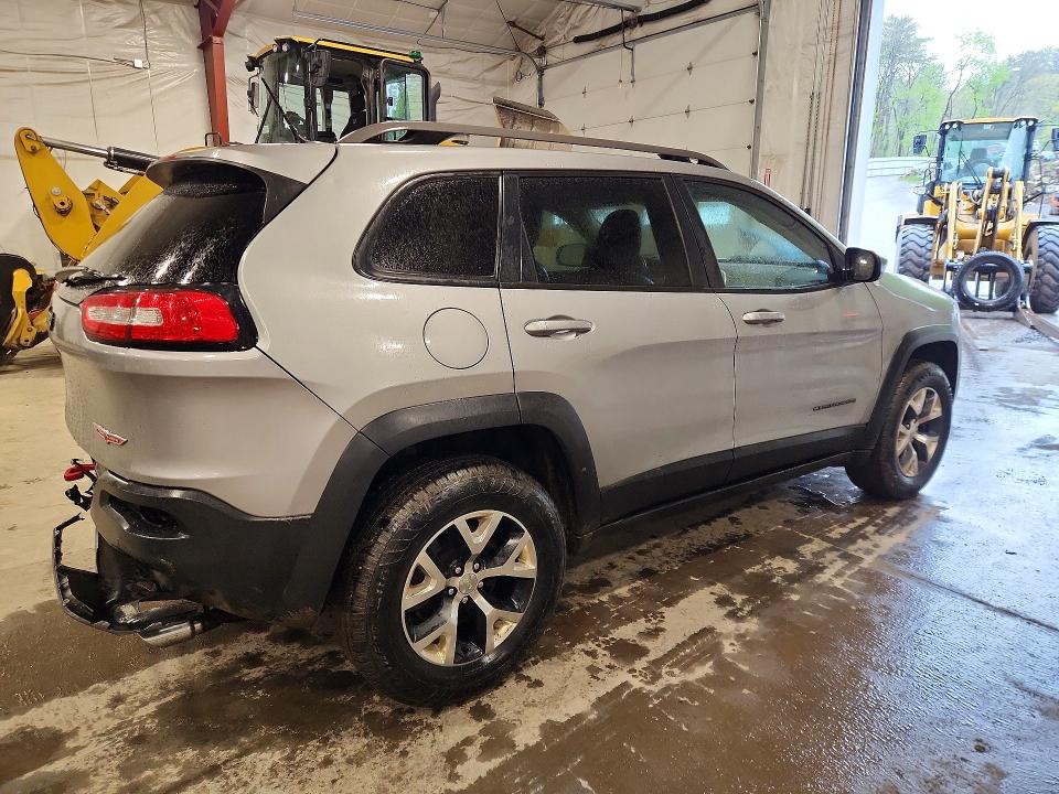 Продажа на аукционе авто 2015 Jeep Cherokee, vin: 1C4PJMBS4FW786019, номер лота: 53605786