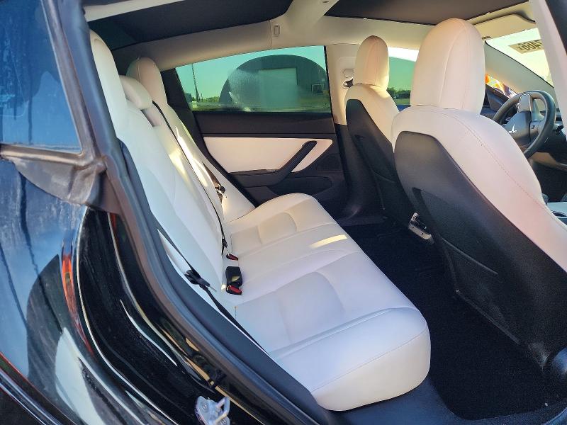 Продажа на аукционе авто 2019 Tesla Model 3, vin: 5YJ3E1EB3KF213950, номер лота: 51997466