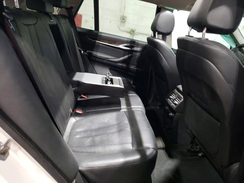 53850496 :رقم المزاد ، 5UXKR0C58F0P07327 vin ، 2015 Bmw X5 مزاد بيع
