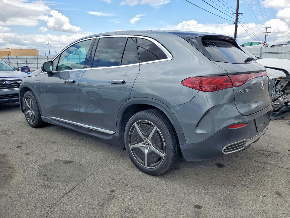 51907546 :رقم المزاد ، 4JGGM1CB9SA058803 vin ، 2025 Mercedes-benz Eqe Suv مزاد بيع