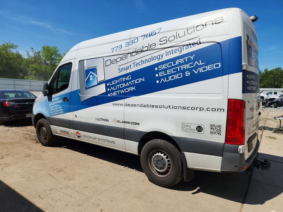 50760966 :رقم المزاد ، W1Y70BGY9LT031087 vin ، 2020 Mercedes Benz Sprinter مزاد بيع
