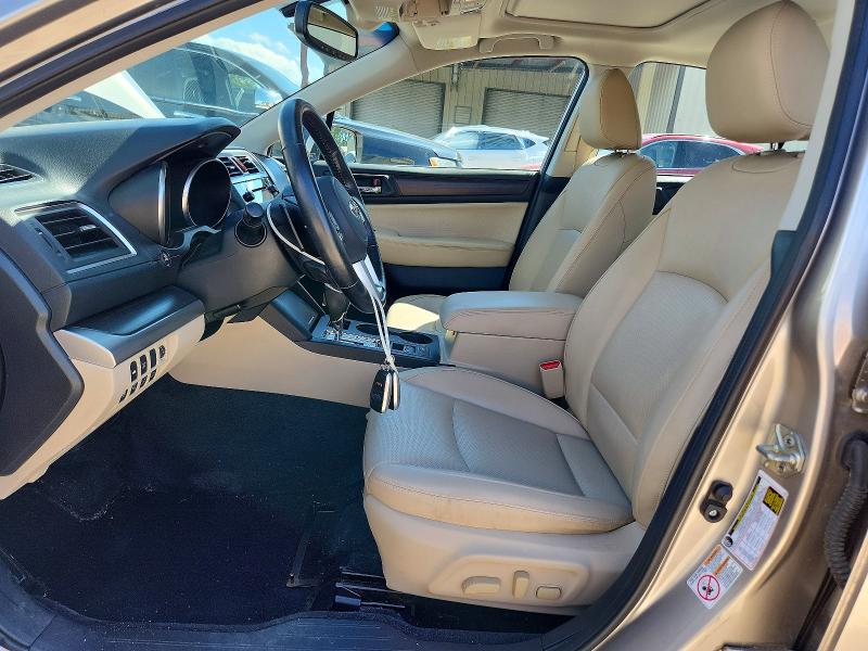 55043266 :رقم المزاد ، 4S3BNAN66F3030821 vin ، 2015 Subaru Legacy مزاد بيع