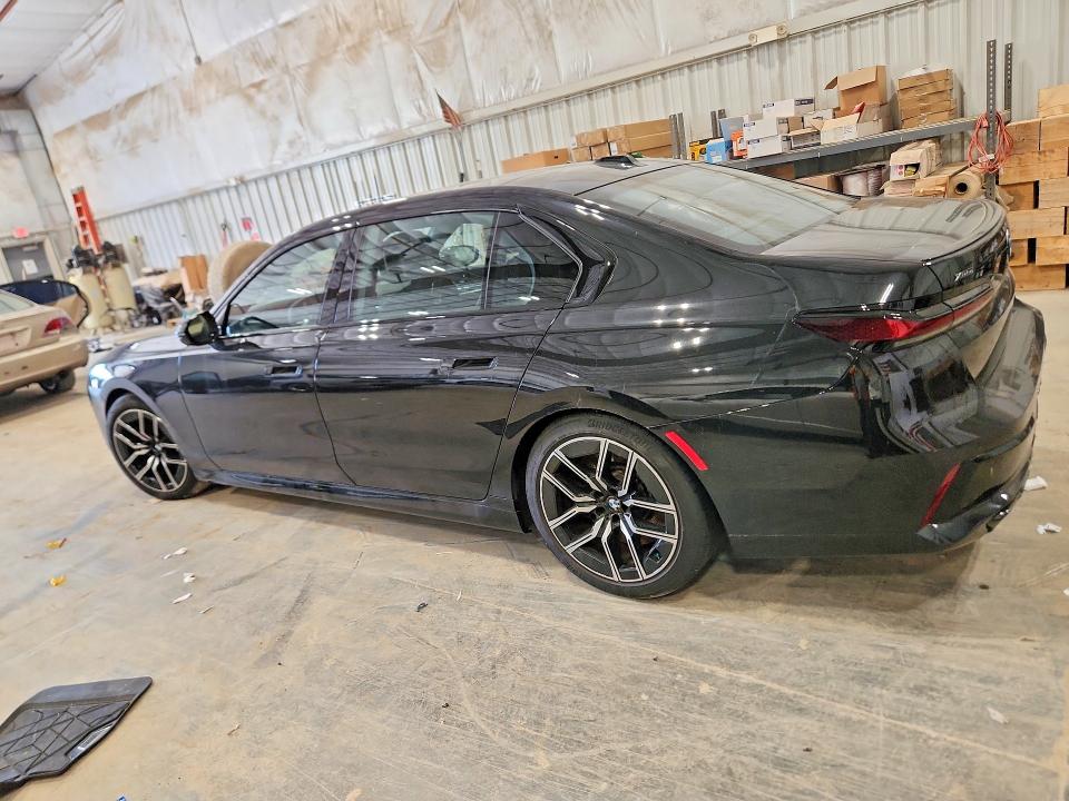53802686 :رقم المزاد ، WBA33EJ06RCR52512 vin ، 2024 Bmw 760 مزاد بيع