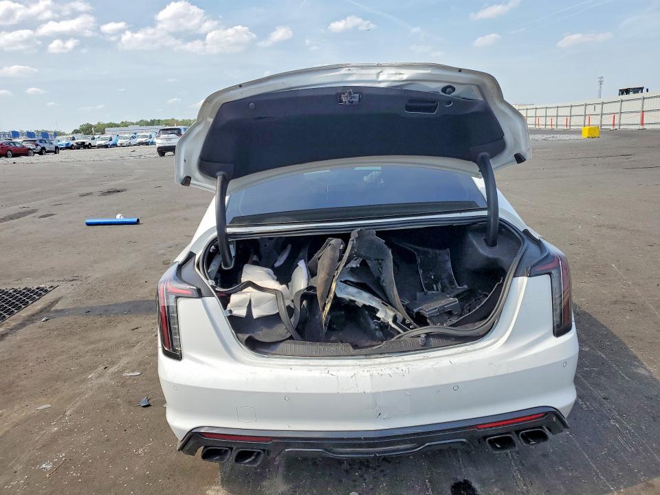 52773126 :رقم المزاد ، 1G6D35R61N0810566 vin ، 2022 Cadillac Ct5-v مزاد بيع
