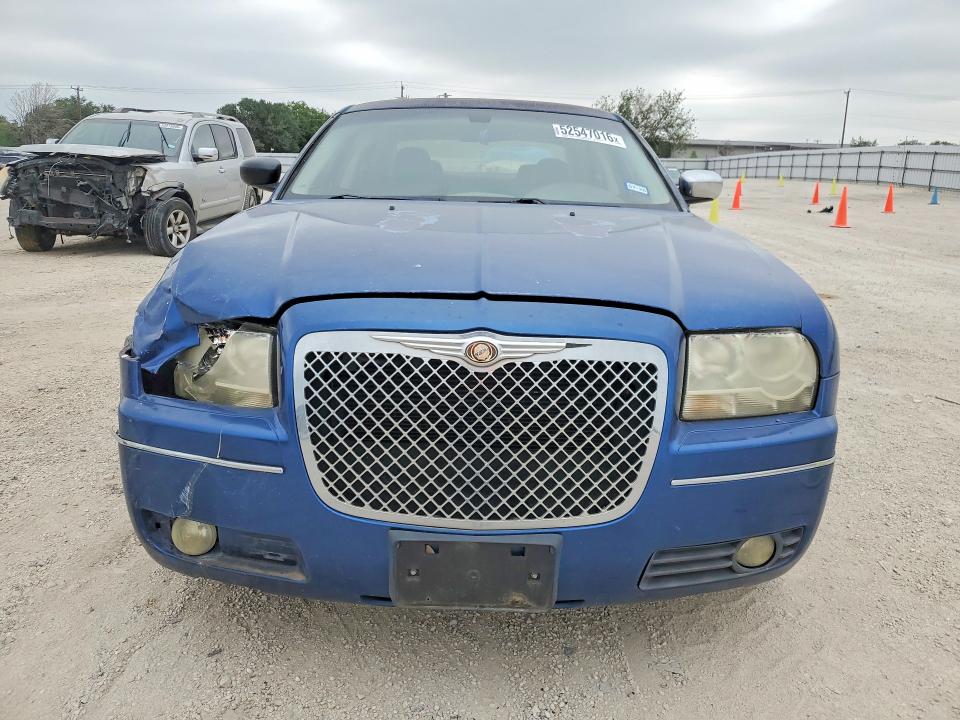 52547016 :رقم المزاد ، 2C3CA5CVXAH106195 vin ، 2010 Chrysler 300 مزاد بيع