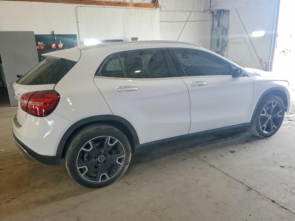 2019 Mercedes-benz 250 მანქანა იყიდება აუქციონზე, vin: WDCTG4GB4KJ547657, აუქციონის ნომერი: 53265546