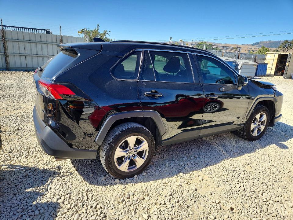 54200426 :رقم المزاد ، 2T3W1RFV0NC208379 vin ، 2022 Toyota Rav4 مزاد بيع