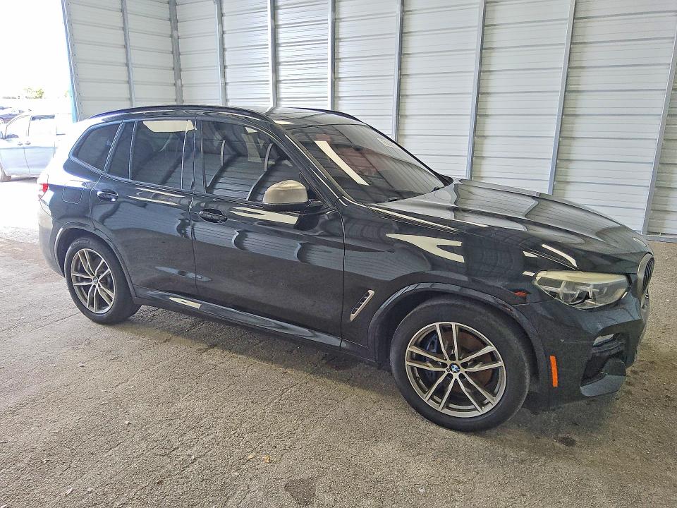 51761656 :رقم المزاد ، 5UXTS3C50J0Y96980 vin ، 2018 Bmw X3 مزاد بيع