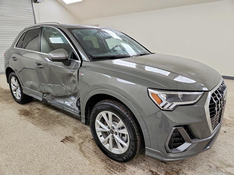 2025 Audi Q3 მანქანა იყიდება აუქციონზე, vin: WA1DECF34S1013802, აუქციონის ნომერი: 54342446