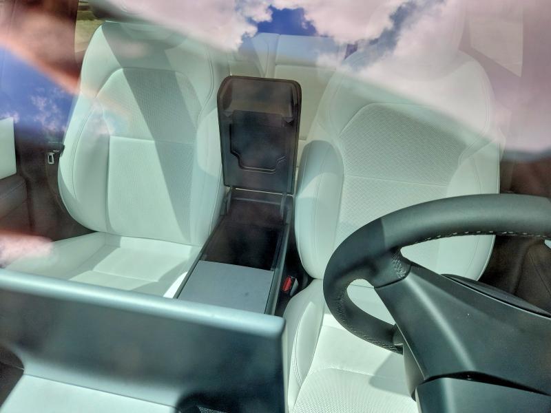 Продажа на аукционе авто 2026 Tesla Model Y, vin: 7SAYGDED8TF613722, номер лота: 54928766