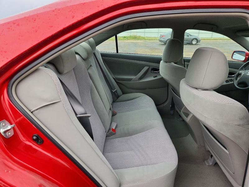 52842546 :رقم المزاد ، 4T4BF3EK8BR176505 vin ، 2011 Toyota Camry مزاد بيع