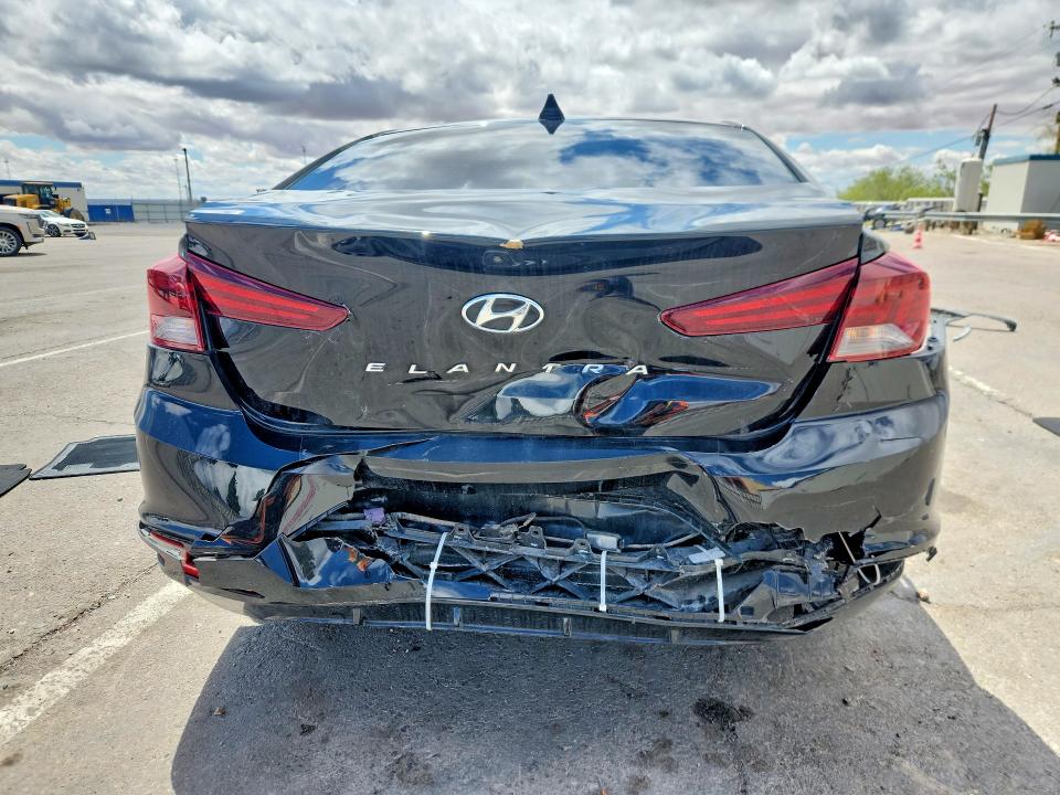 2019 Hyundai Elantra მანქანა იყიდება აუქციონზე, vin: 5NPD84LF2KH463944, აუქციონის ნომერი: 50261336