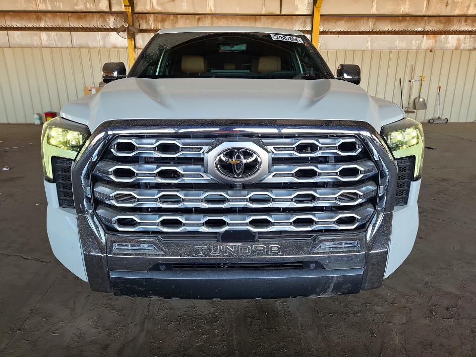 Продаж на аукціоні авто 2024 Toyota Tundra, vin: 5TFMA5DB1RX215432, номер лоту: 52887886