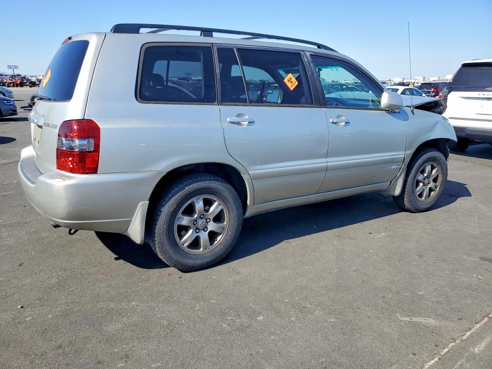 54239246 :رقم المزاد ، JTEGP21A250051404 vin ، 2005 Toyota Highlander مزاد بيع