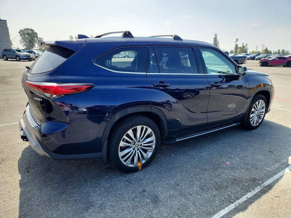 2023 Toyota Highlander მანქანა იყიდება აუქციონზე, vin: 5TDFARAH3PS019990, აუქციონის ნომერი: 52085386