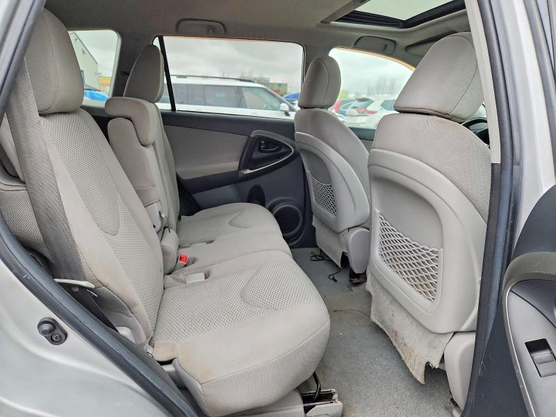 52551426 :رقم المزاد ، 2T3BF4DV3BW169402 vin ، 2011 Toyota Rav4 مزاد بيع