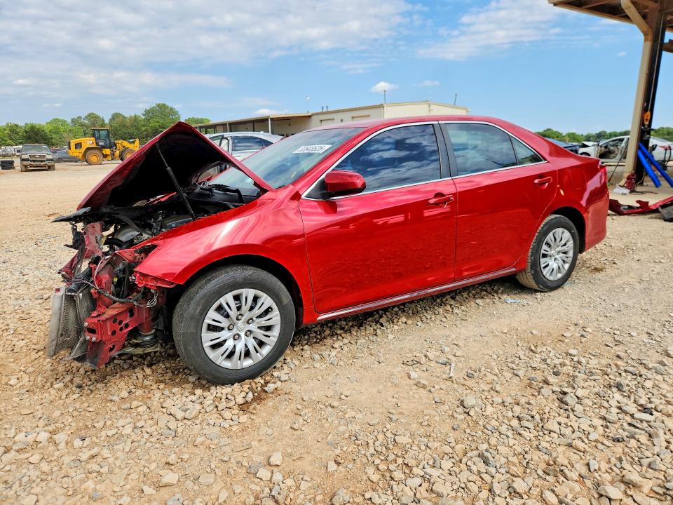 53648526 :رقم المزاد ، 4T1BF1FK1CU517757 vin ، 2012 Toyota Camry مزاد بيع