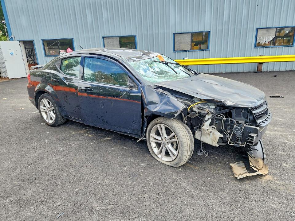 52742736 :رقم المزاد ، 1C3CDZAB5EN228404 vin ، 2014 Dodge Avenger مزاد بيع